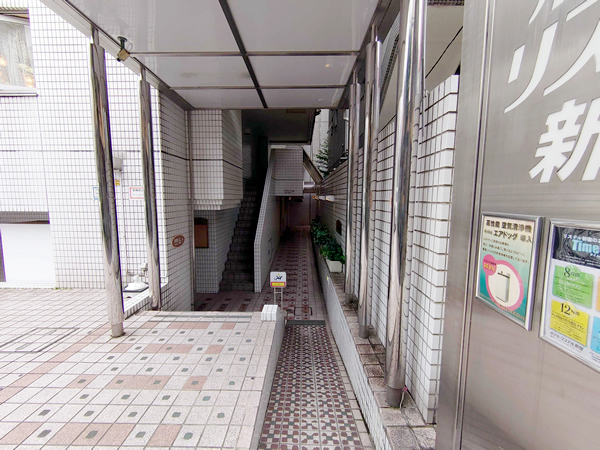 ホテルリステル新宿の外観