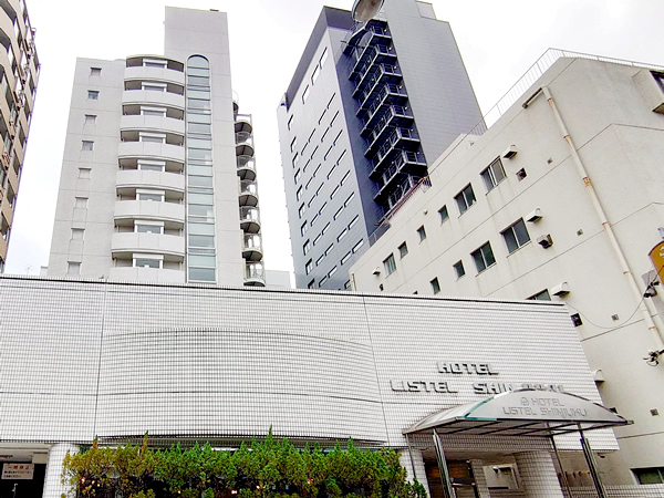 ホテルリステル新宿の外観