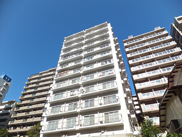 恒陽マンションの外観