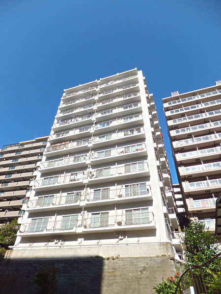 恒陽マンションの外観