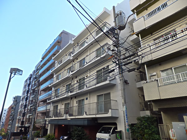 恒陽マンションの外観