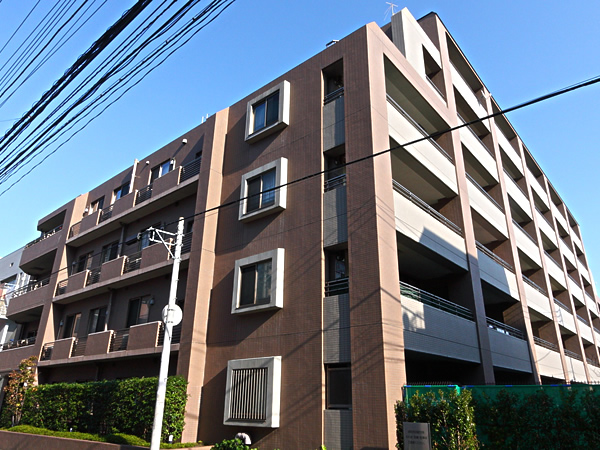 ヒルズ本八幡プレシャスコートの外観