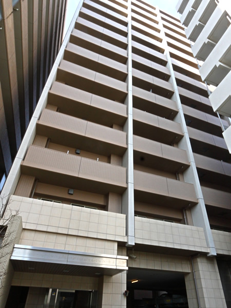 パークホームズ本八幡駅前の外観