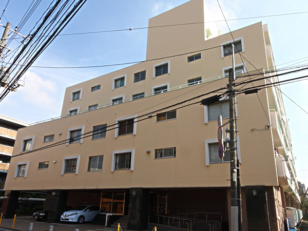 トマス本八幡の外観