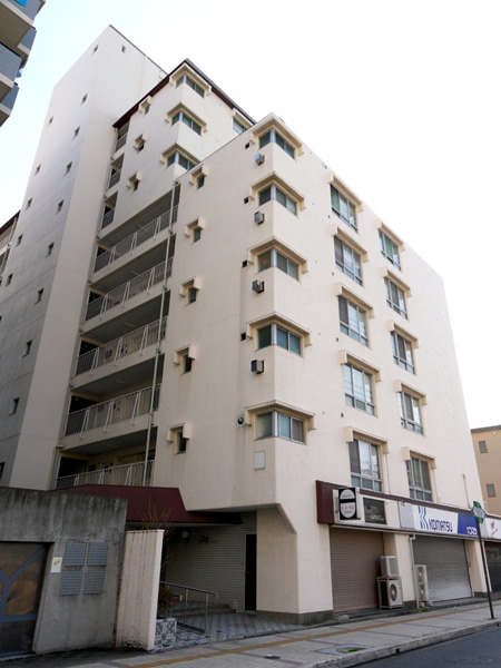 市川本八幡マンションの外観