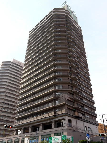 本八幡キャピタルタワーの外観