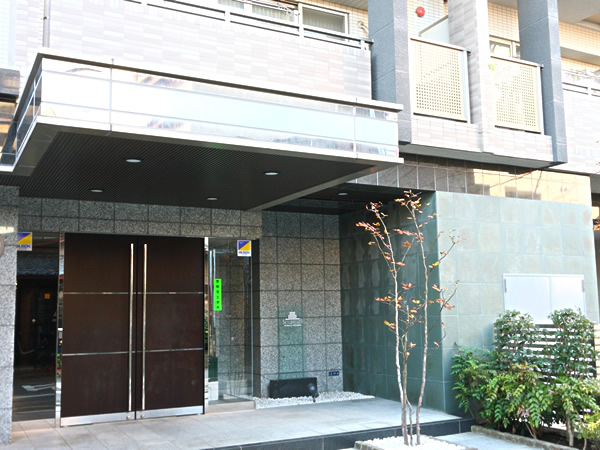 セーシェル本八幡の外観