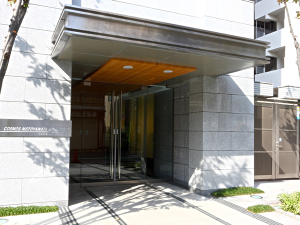 コスモ本八幡ブライトエアーの外観