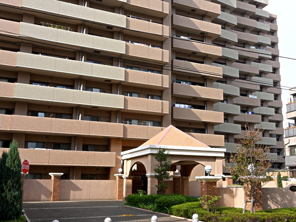 グランヒルズ本八幡の外観