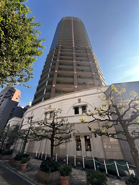 セントラルレジデンス新宿シティタワーの外観