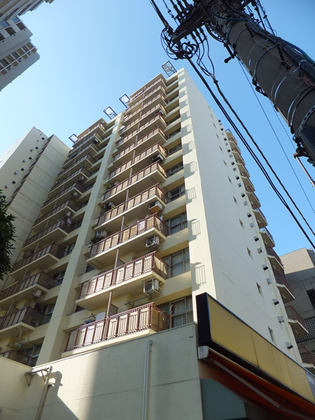 新大塚共同住宅の外観