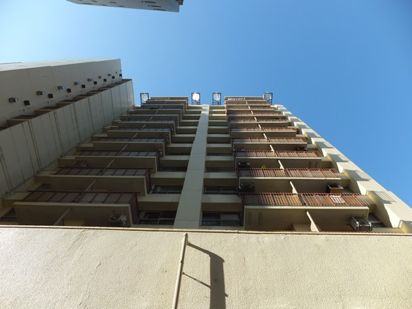 新大塚共同住宅の外観