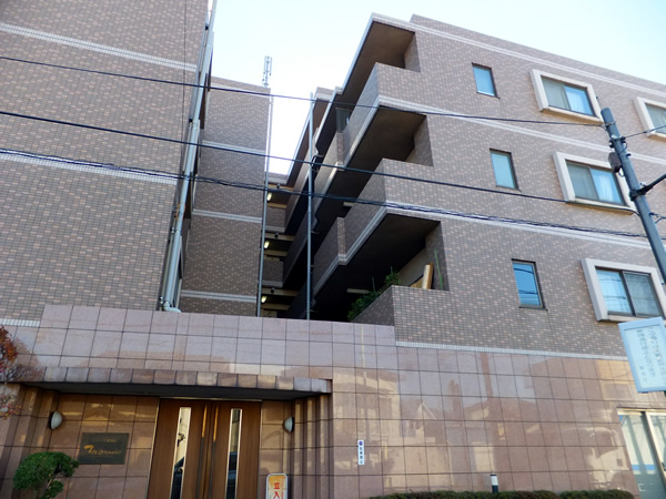 モラード東村山の外観