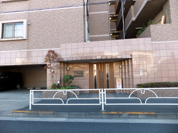 モラード東村山の外観