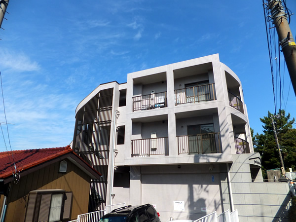 ライオンズマンション大倉山第11の外観