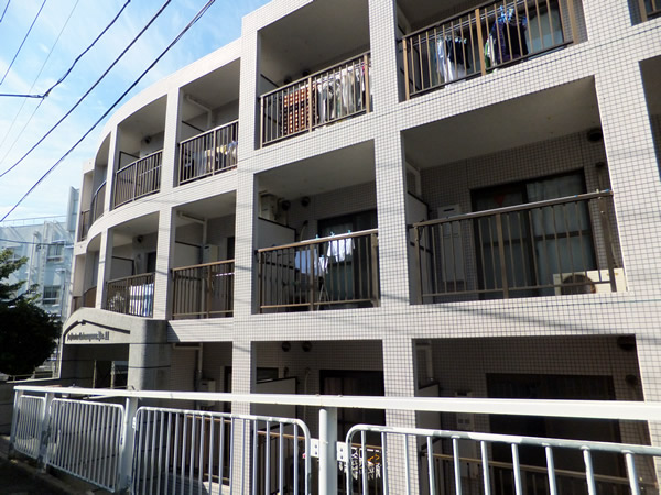 ライオンズマンション大倉山第11の外観