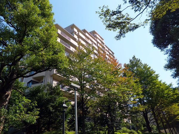 港北ガーデンヒルズA棟の外観