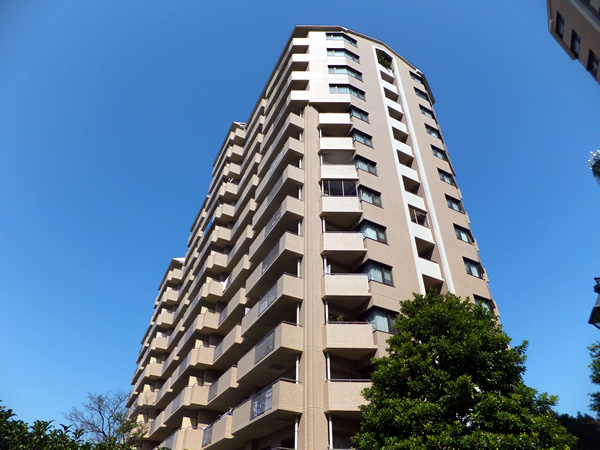 港北ガーデンヒルズA棟の外観