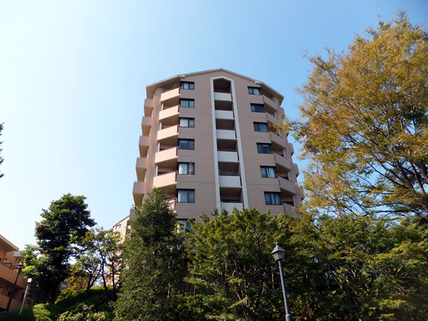 港北ガーデンヒルズC棟の外観