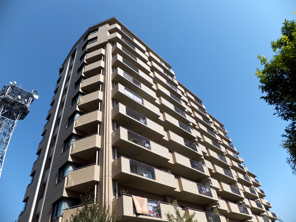 港北ガーデンヒルズC棟の外観