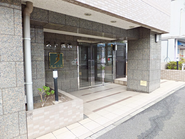 ベスト横浜の外観