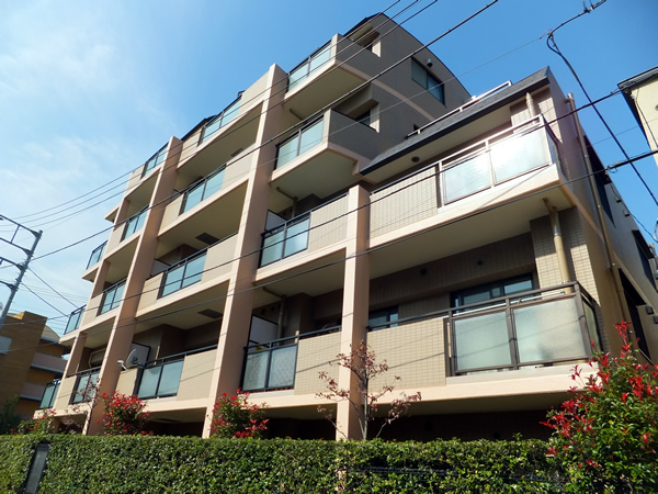 中銀池尻マンシオンの外観