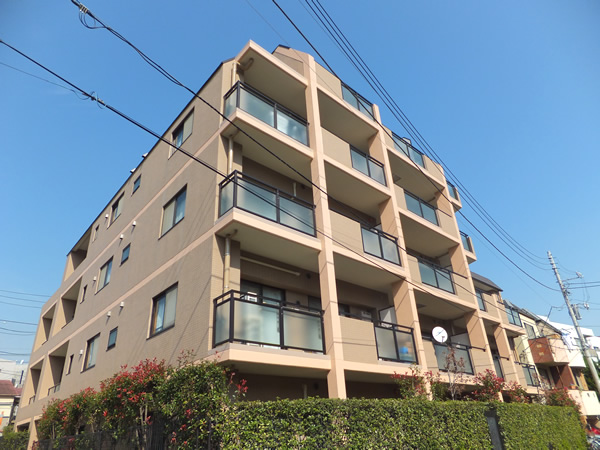 中銀池尻マンシオンの外観