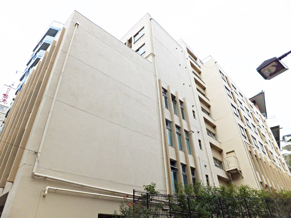 フジタハイツ横浜の外観