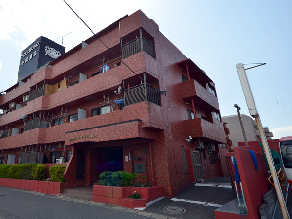 ライオンズマンション小机第8の外観