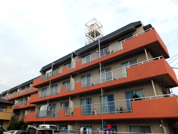 藤和新横浜コープの外観