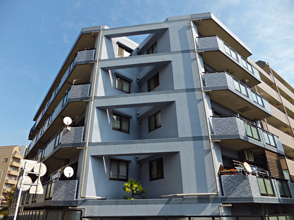 セザール横浜仲町台の外観