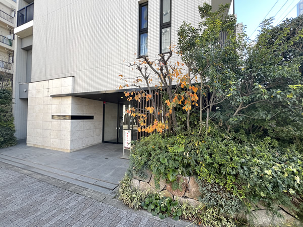 グランドメゾン中野新橋の外観