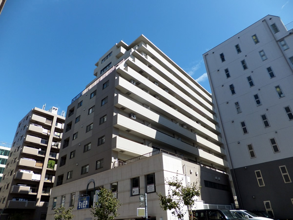 メイフェアミュゼレトワールセンター南駅前の外観