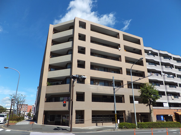 港北ニュータウンセンター南パークホームズの外観