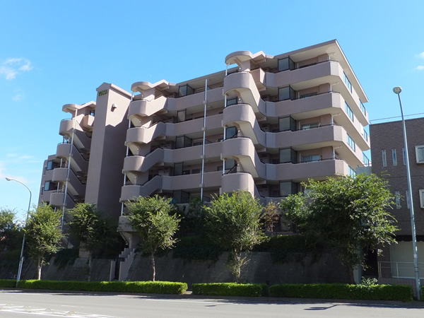 藤和シティホームズセンター南の外観