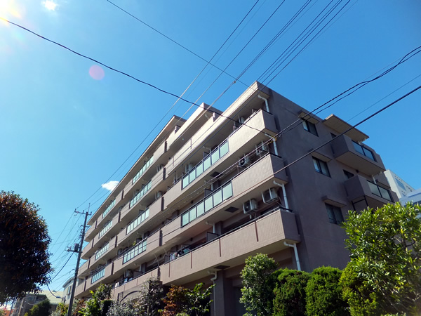 藤和シティホームズセンター南の外観