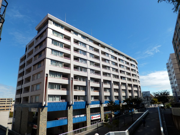 オズマークスセンター南の外観