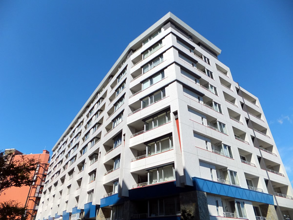 オズマークスセンター南の外観