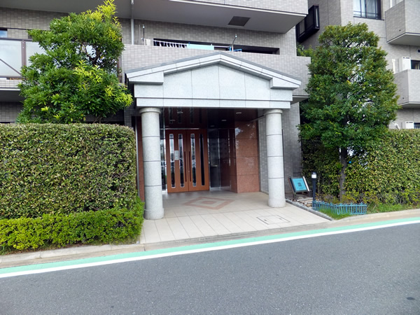 メイツ大倉山の外観