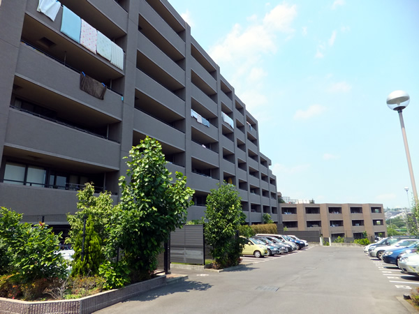 ナイスパークステイツ藤が丘の外観