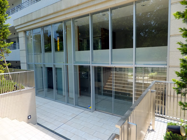 パークホームズ藤が丘の外観