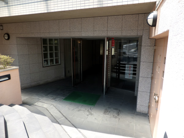 ヒルハイツ藤が丘2番館の外観