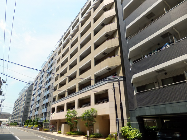 クレストフォルム新横浜サウススクエアの外観