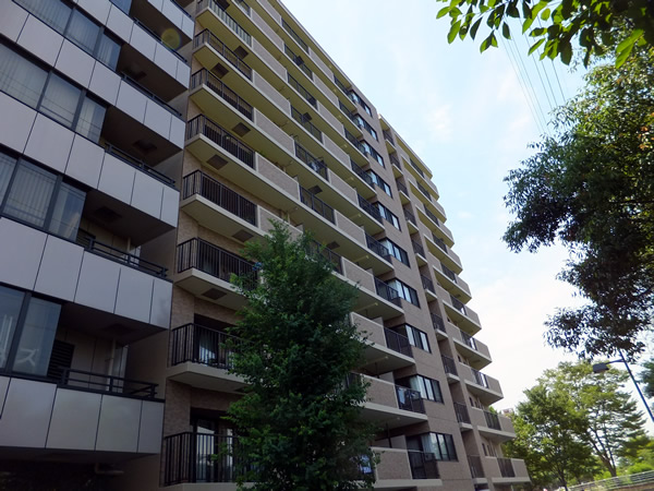 サンマンションアトレ新横浜駅前公園の外観