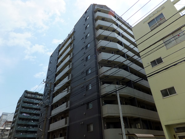 トーシンフェニックス新横浜イクシールの外観