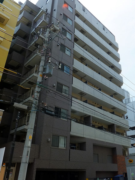 フェニックス新横浜3番館の外観