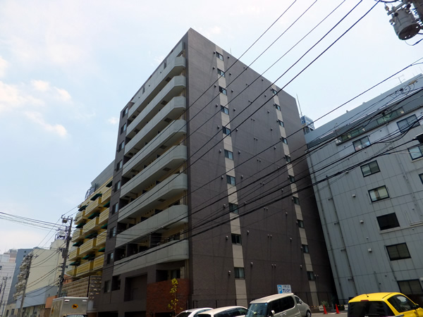 フェニックス新横浜3番館の外観