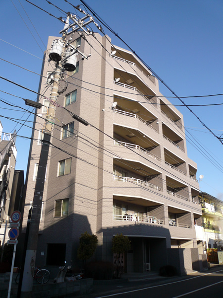 モナーク中野島の外観