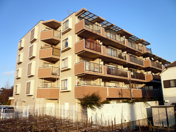 ヴェルレージュ中野島の外観