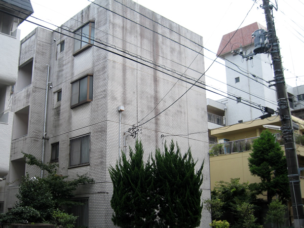 朝日第2マンションの外観